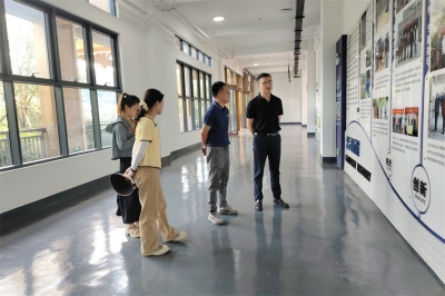 烏當區(qū)新堡鄉(xiāng)領導及文旅項目客商一行蒞臨天朝上品葡萄酒莊考察洽談